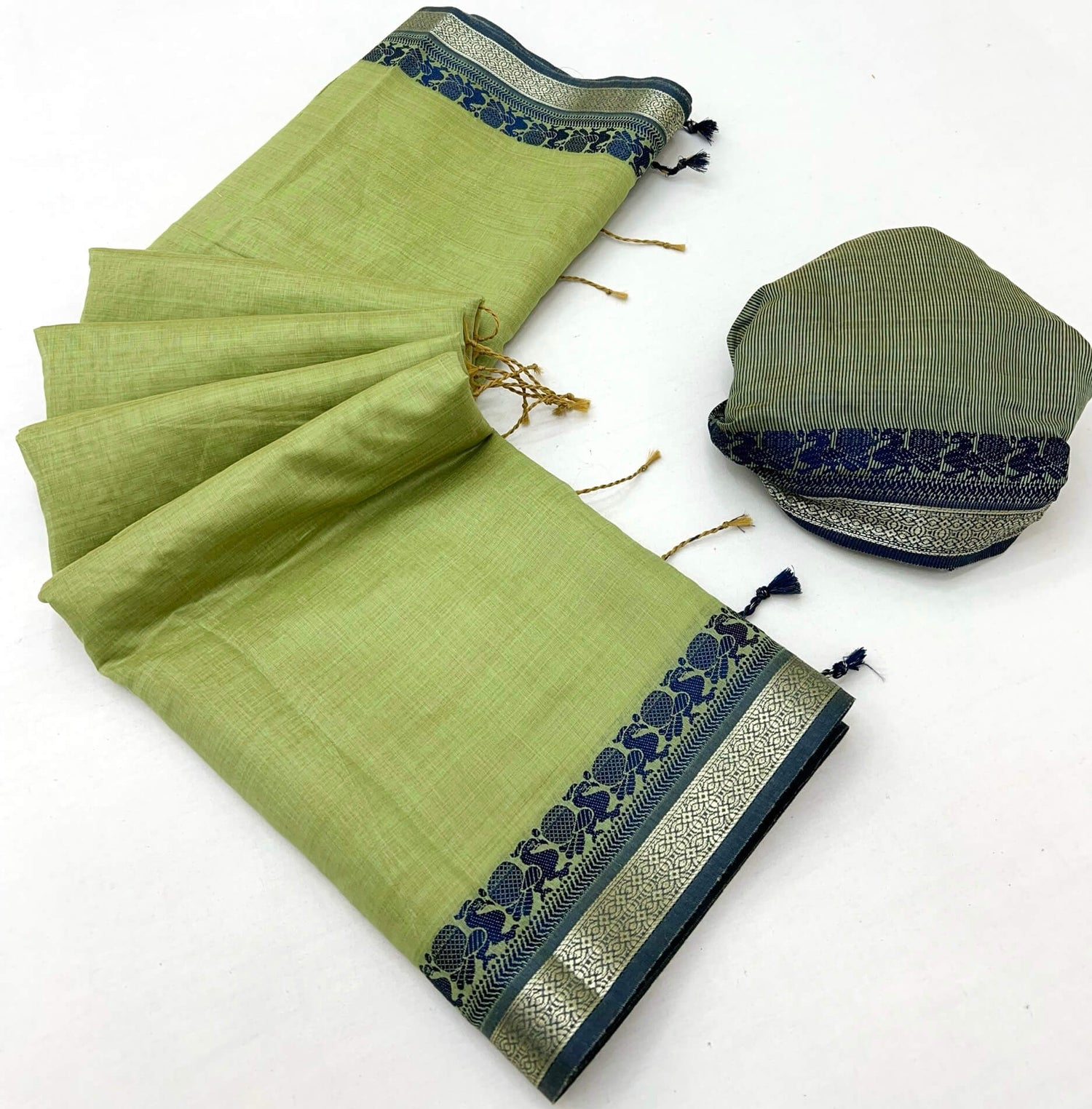 Lagniappe Pista Cotton Silk Saree With Resplendent Blouse Piece