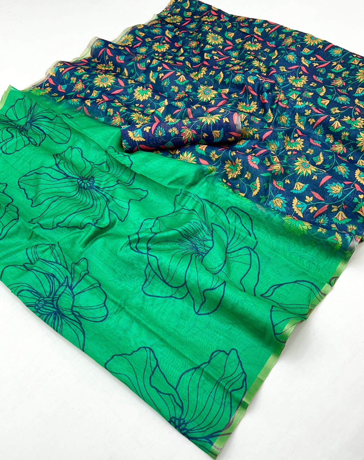 Confounding Sea Green Printed Cotton Silk Saree With Supernal Blouse Piece