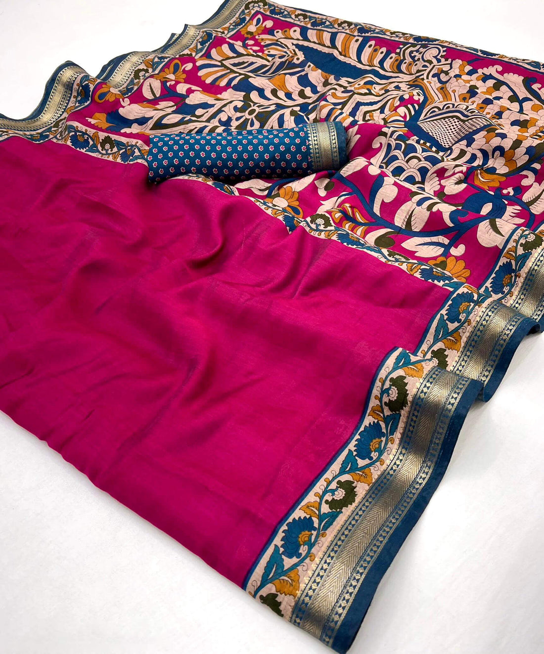 Classy Dark Pink Printed Mul Cotton Saree With Unequalled Blouse Piece