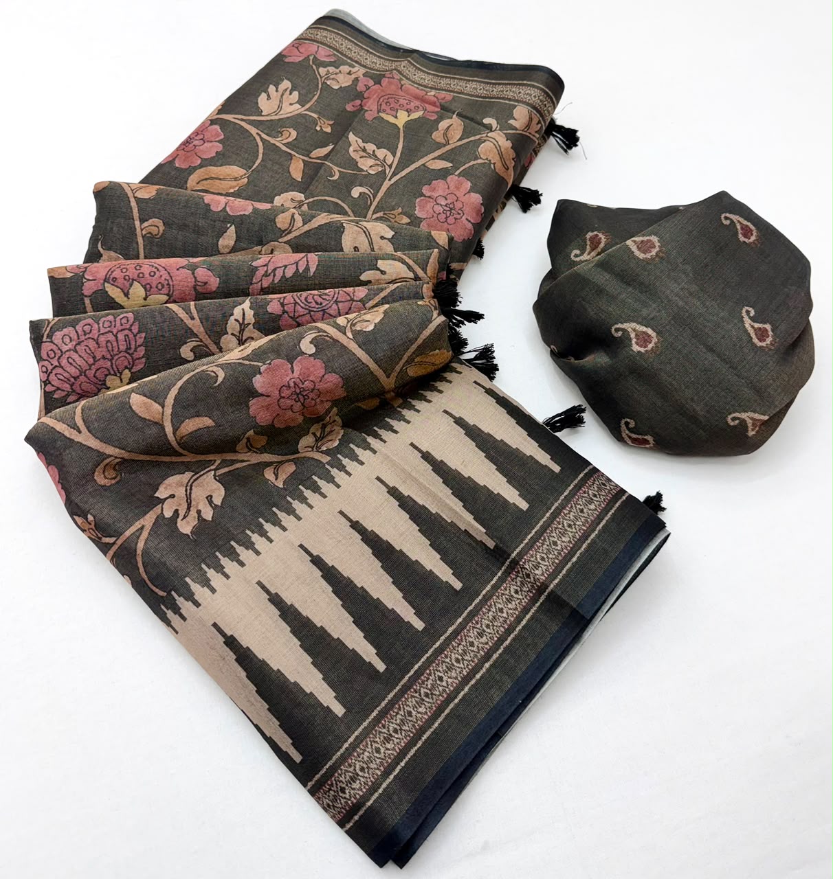 Cynosure Black Printed Cotton Silk Saree With Opulent Blouse Piece