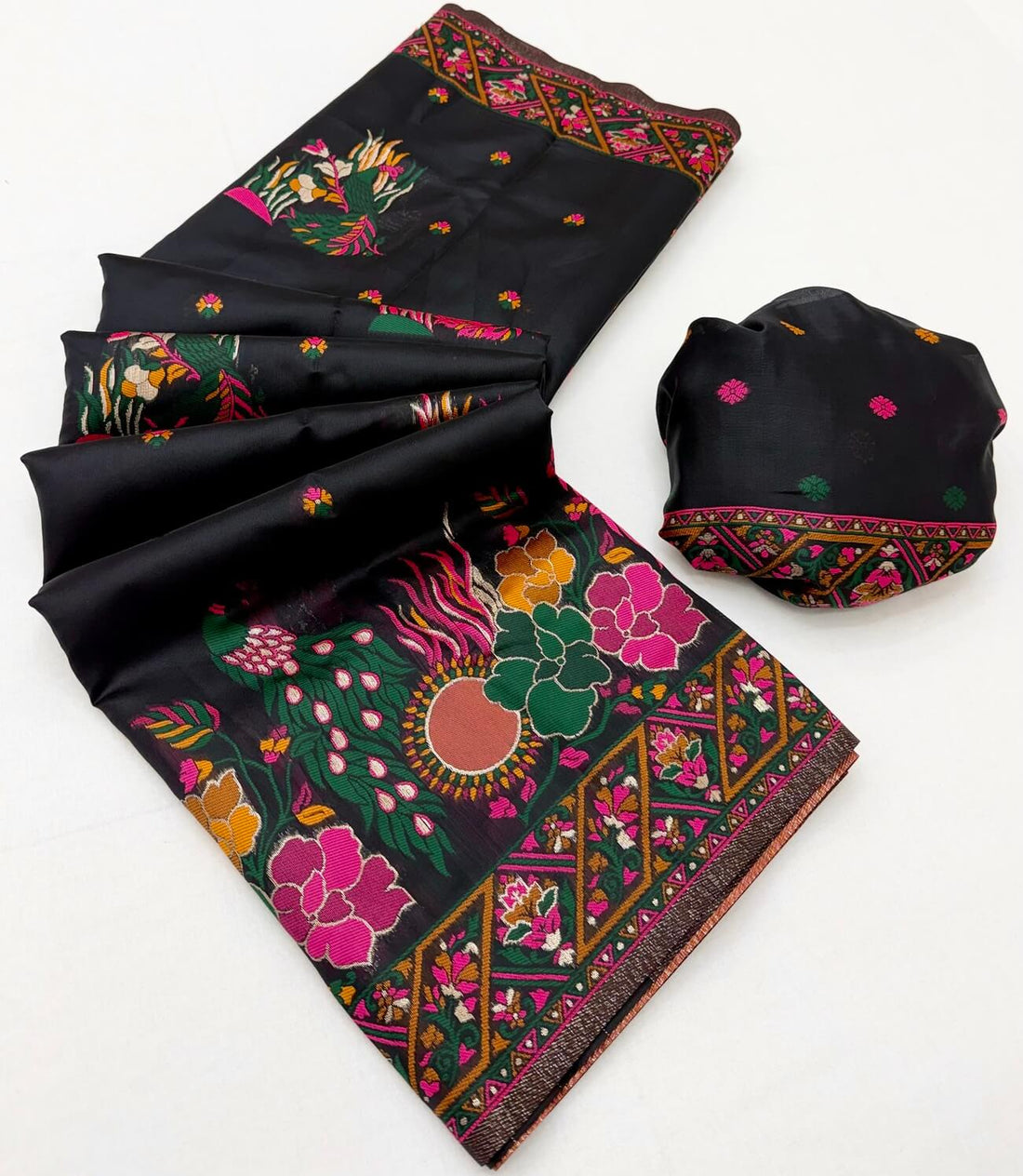 Sensational Black Pashmina Silk Saree With Evanescent Blouse Piece