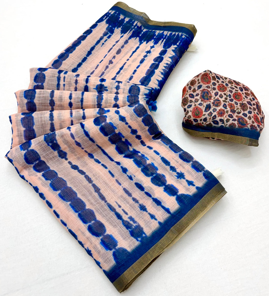 Tantalizing Baby Pink Printed Cotton Silk Saree With Whimsical Blouse Piece