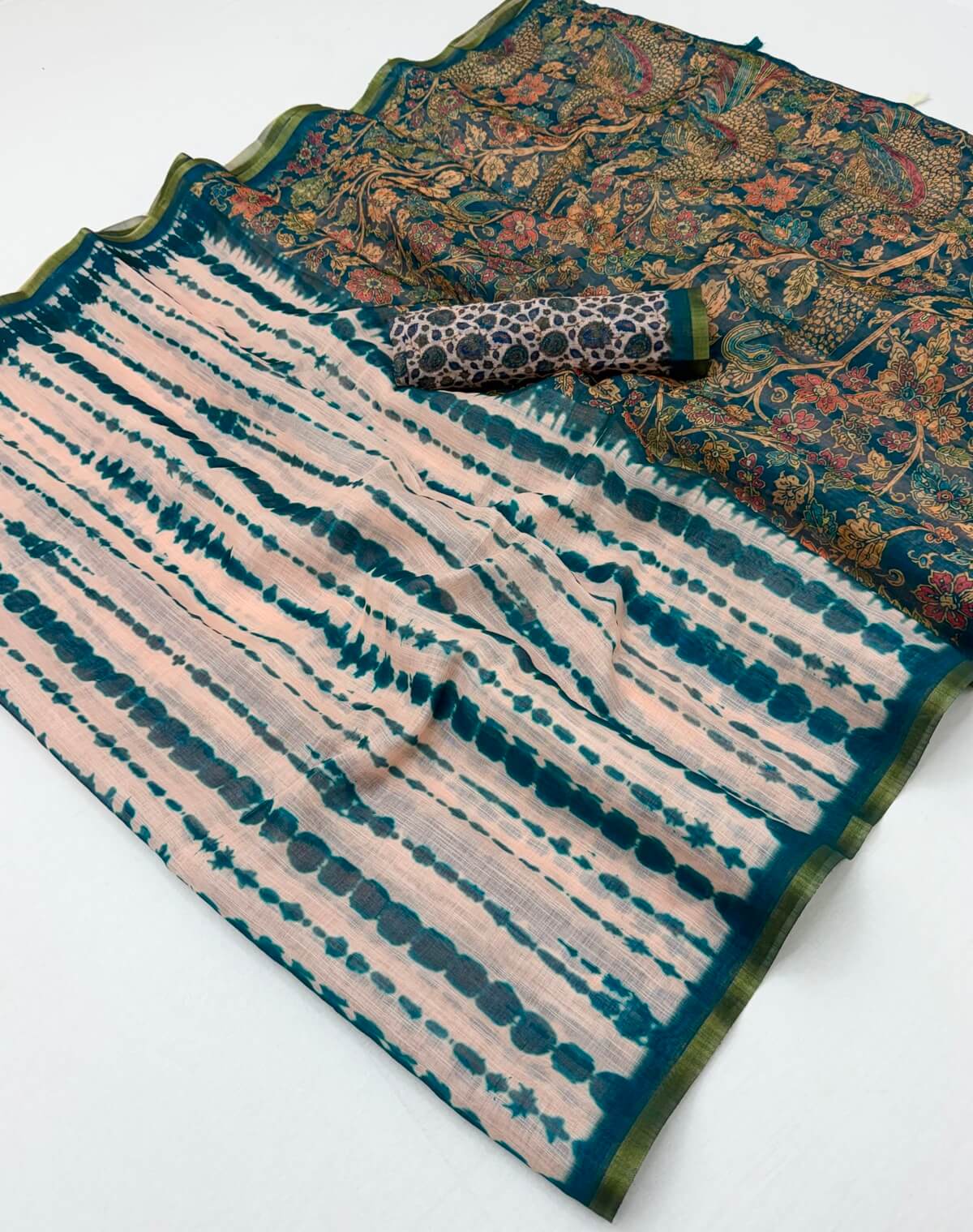 Petrichor Peach Printed Cotton Silk Saree With Rhapsodic Blouse Piece