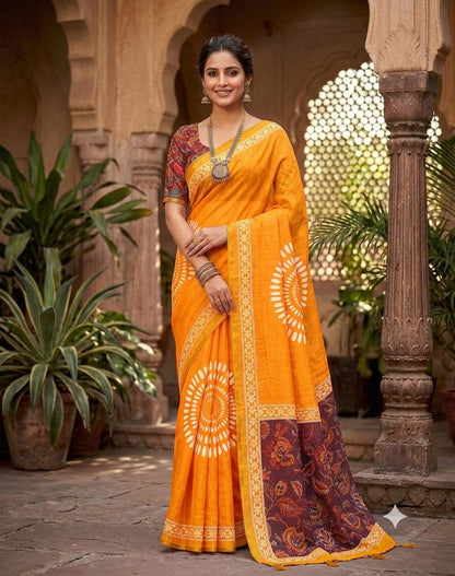 Captivating Yellow Printed Cotton Silk Saree With Glorious Blouse Piece