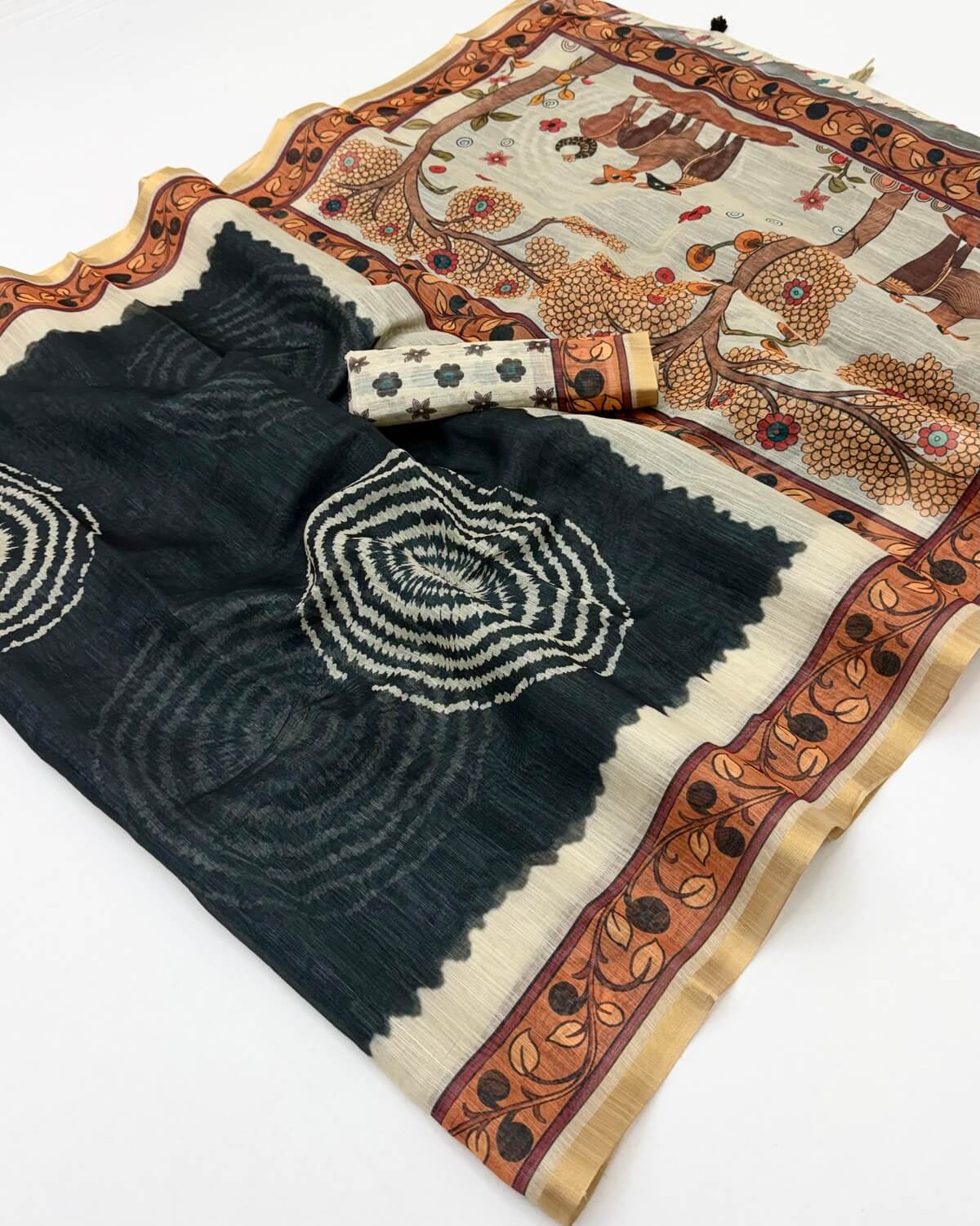 Scrumptious Black Printed Cotton Silk Saree With Lagniappe Blouse Piece