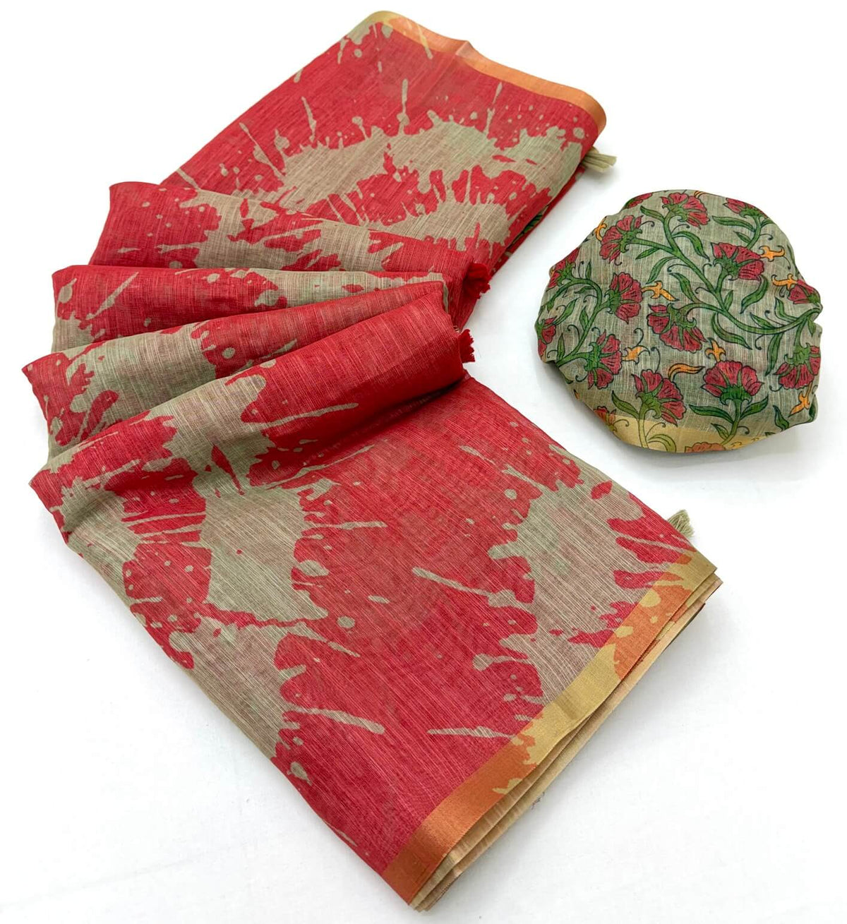 Unequalled Red Printed Cotton Silk Saree With Gratifying Blouse Piece