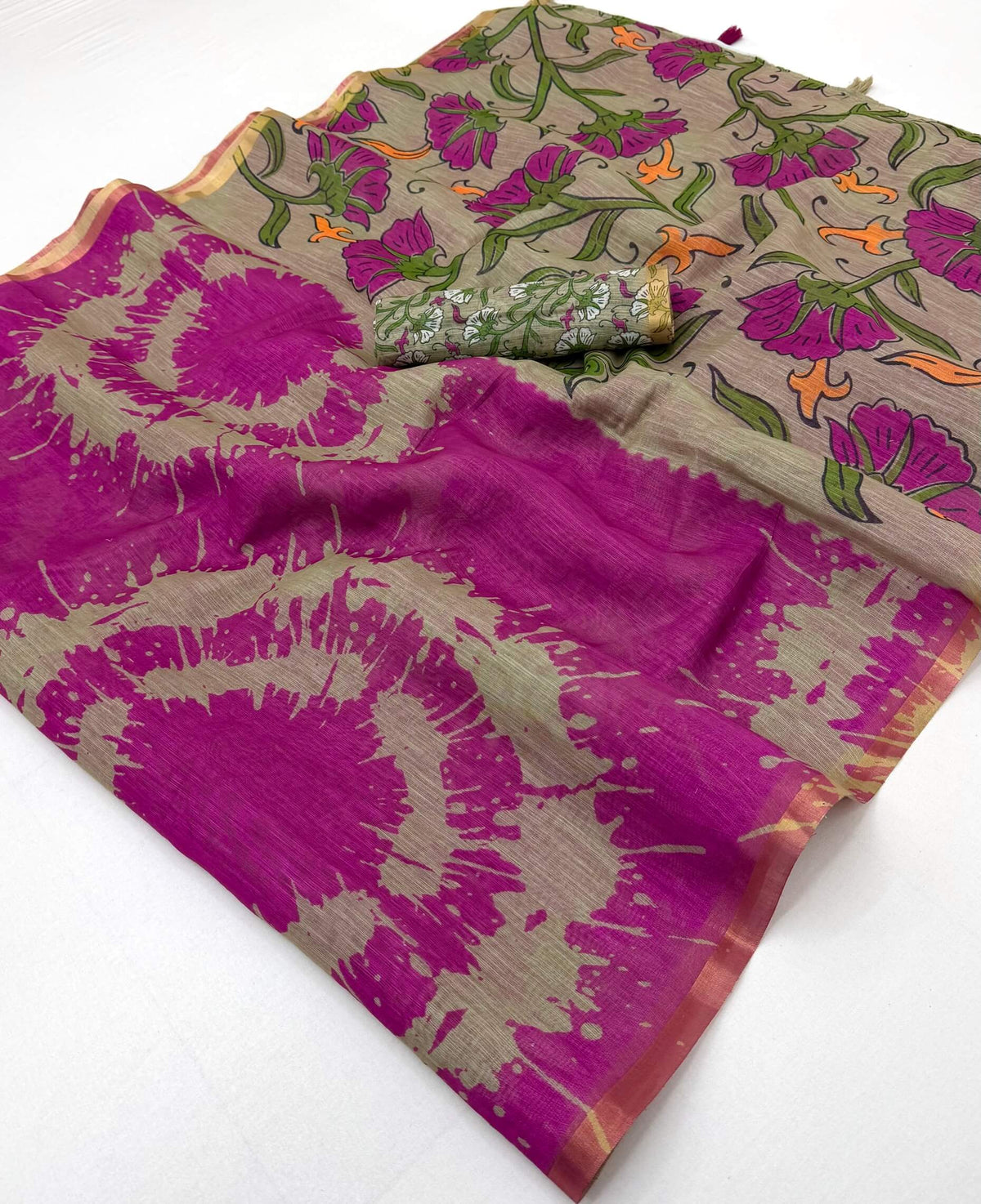 Mellifluous Purple Printed Cotton Silk Saree With Glowing Blouse Piece