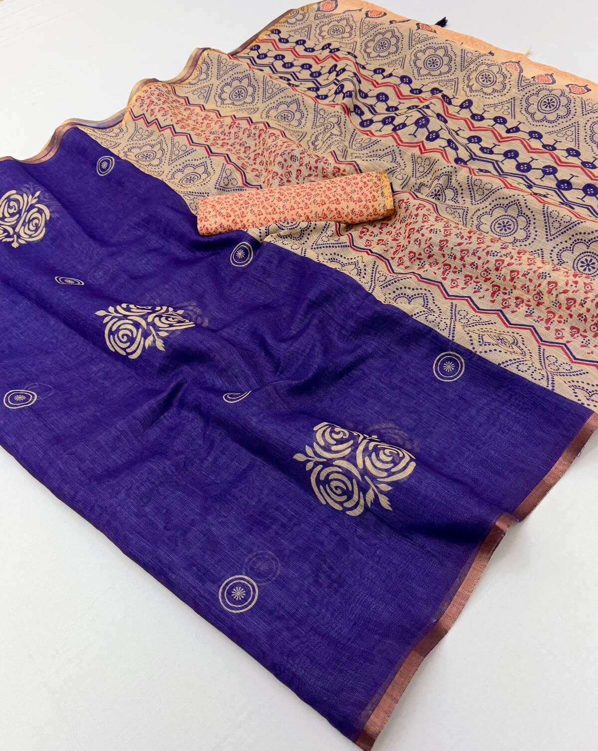 Enchanting Royal Purple Printed Cotton Silk Saree With Seraphic Blouse Piece