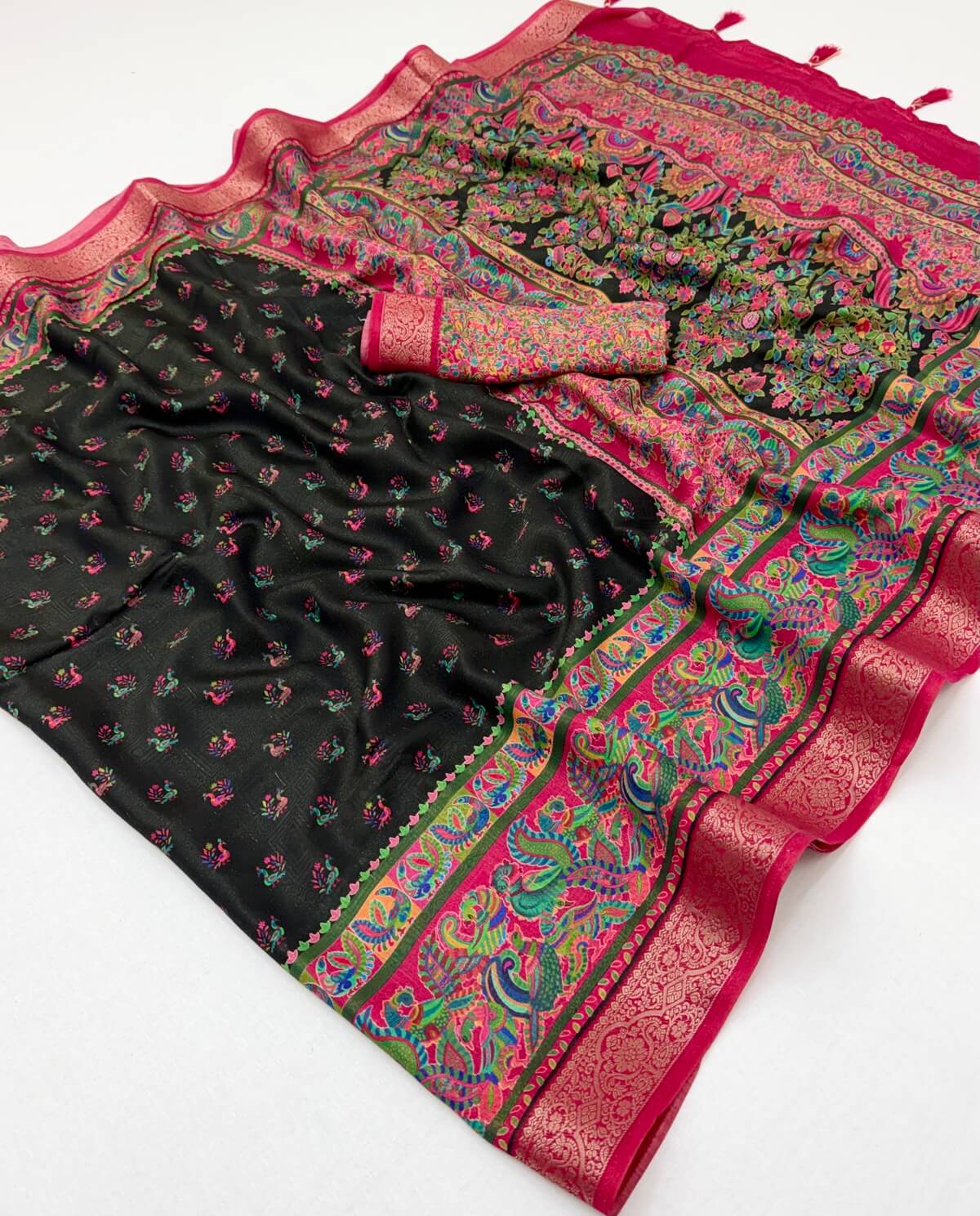 Pleasurable Black Printed Viscose Silk Saree With Wonderful Blouse Piece