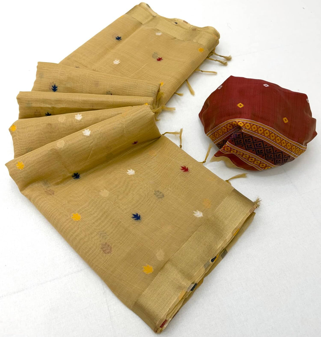 Delightful Yellow Pure Munga Cotton Silk Saree With Dissemble Blouse Piece
