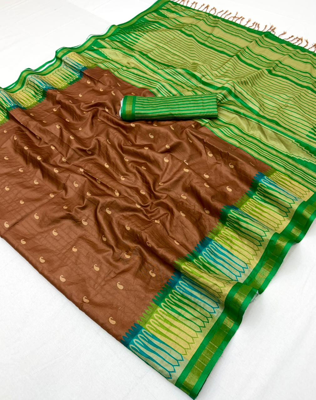 Energetic Brown Pure Zari Weaving Banarasi Tussar Silk Saree With Seraglio Blouse Piece