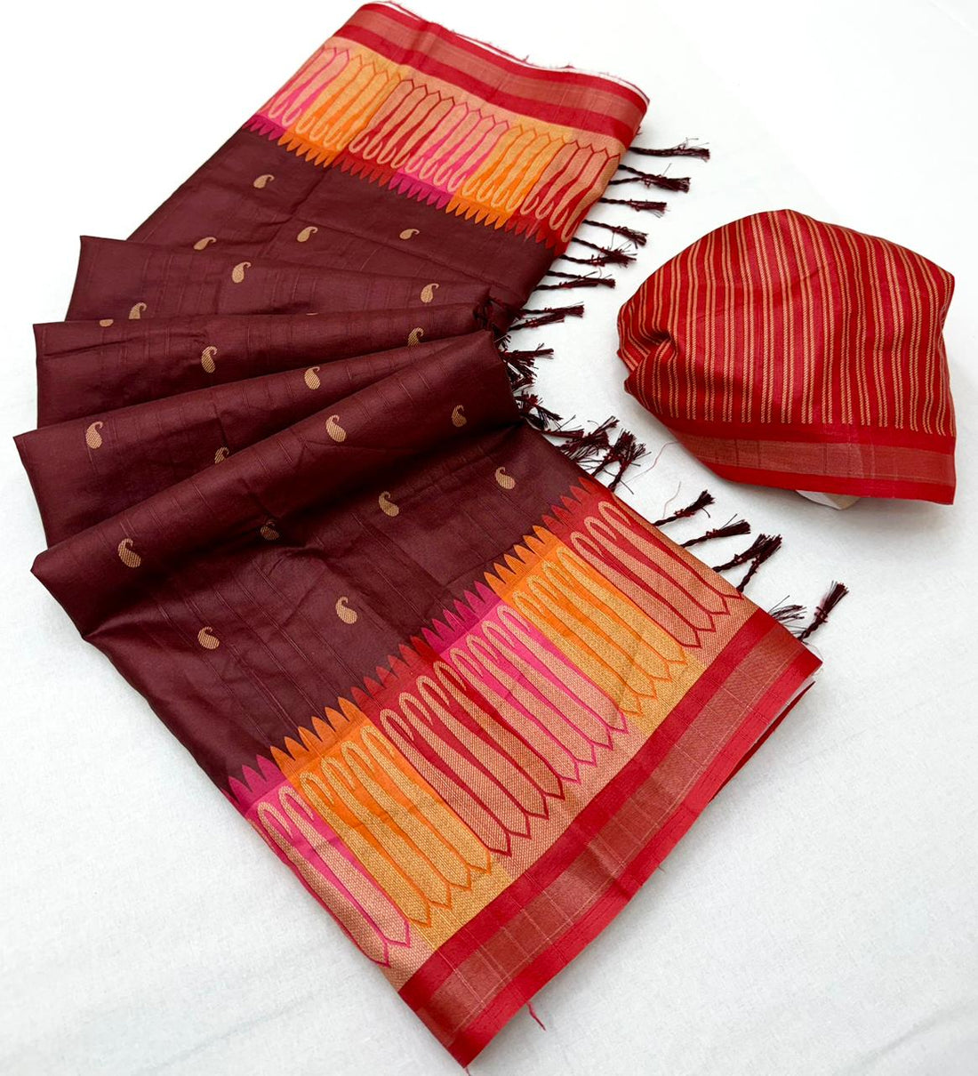 Zephyr Maroon Pure Zari Weaving Banarasi Tussar Silk Saree With Entrancing Blouse Piece