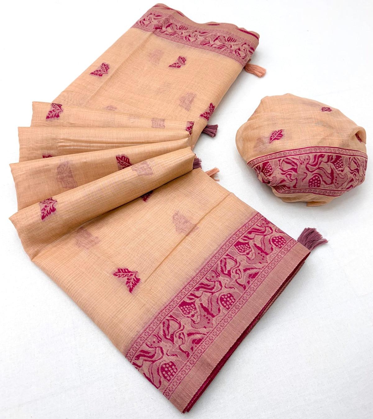 Ornate Peach Pure Munga Cotton Silk Saree With Tremendous Blouse Piece