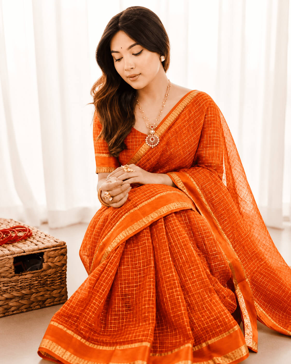 Ravishing Orange Banarasi Viscose Silk Saree With Surreptitious Blouse Piece