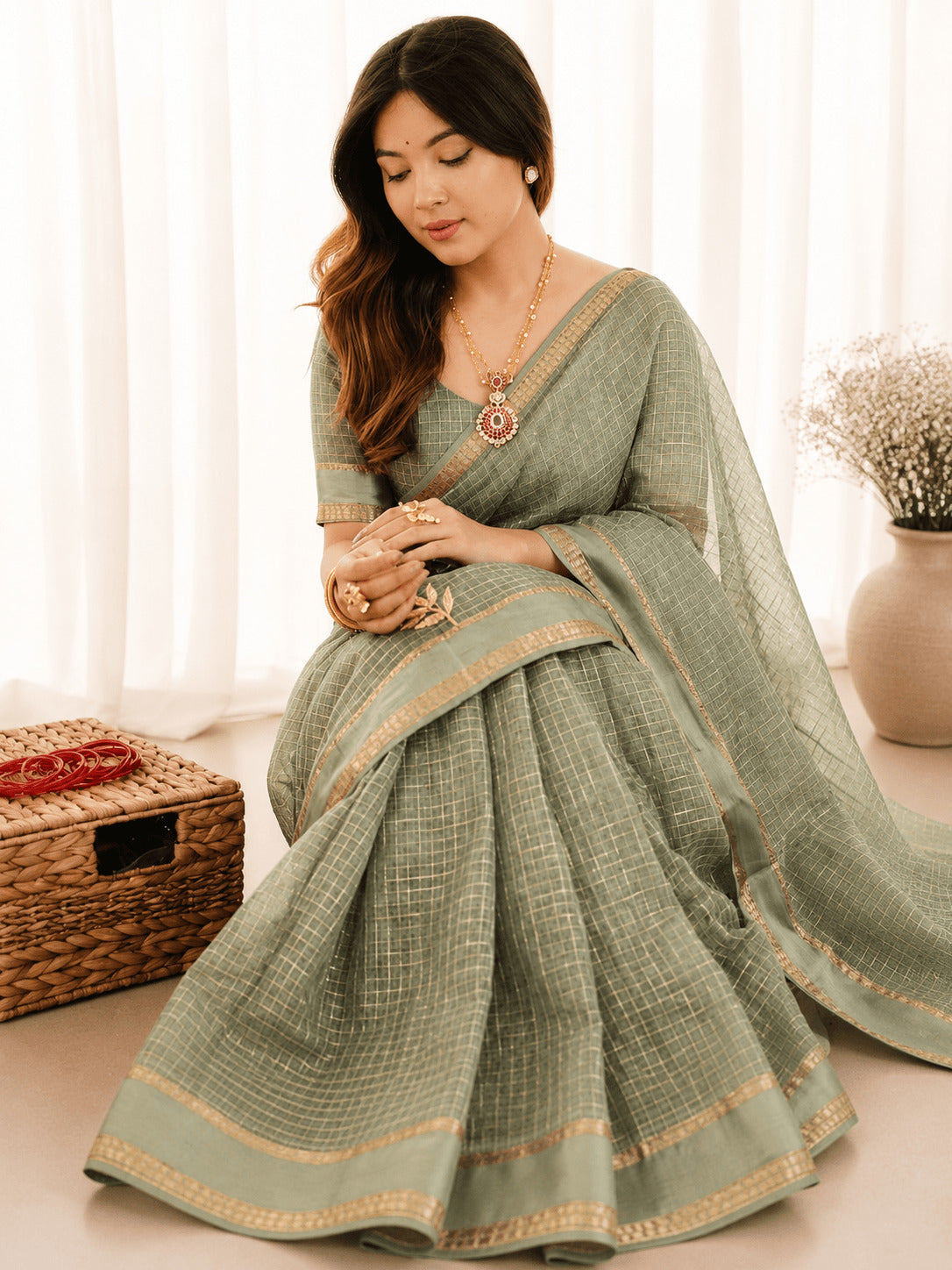 Confounding Pista Banarasi Viscose Silk Saree With Redolent Blouse Piece