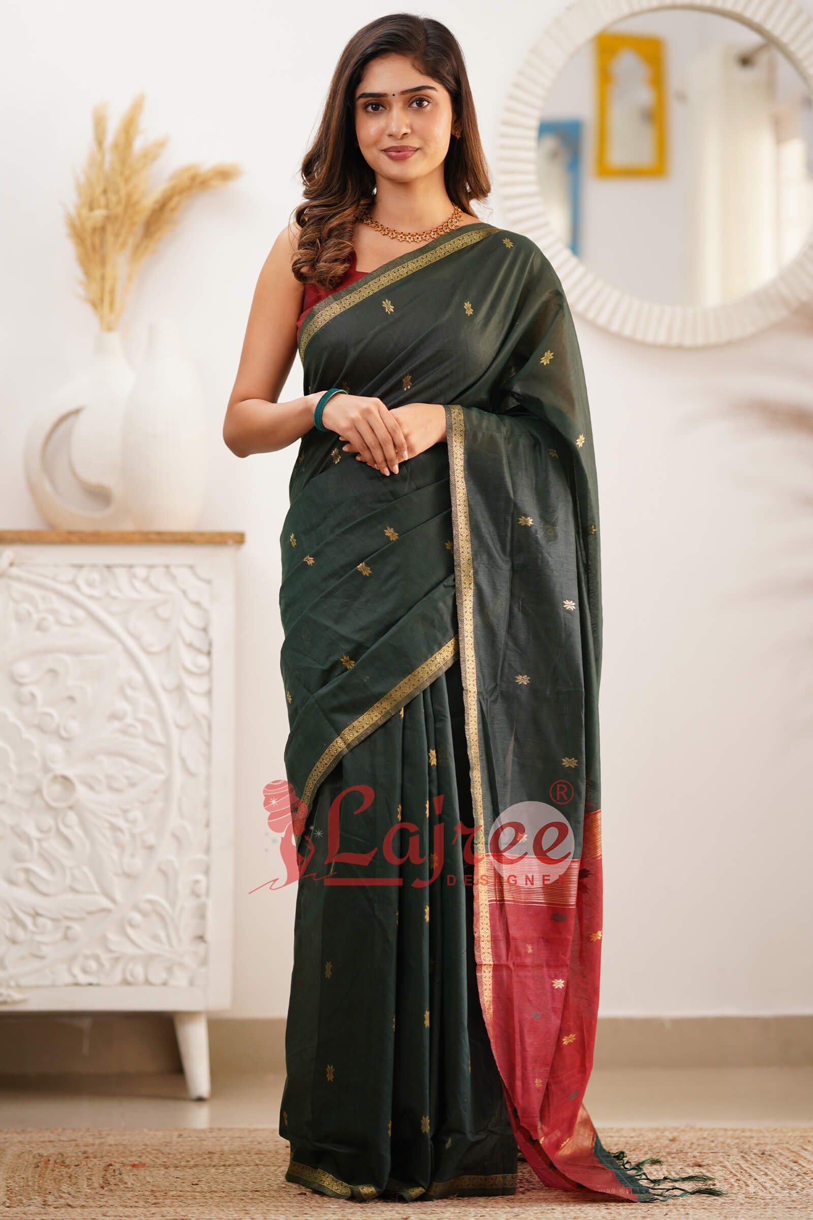 Sophisticated Green Cotton Silk Saree With Prodigal Blouse Piece