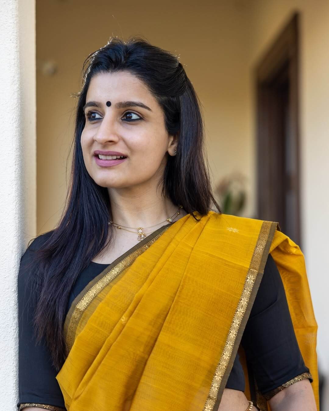 Pretty Mustard Cotton Silk Saree With Beautiful Blouse Piece