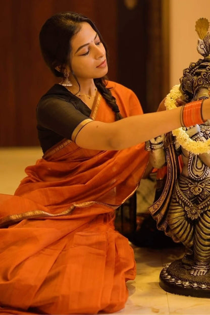 Luxuriant Orange Cotton Silk Saree With Sonorous Blouse Piece