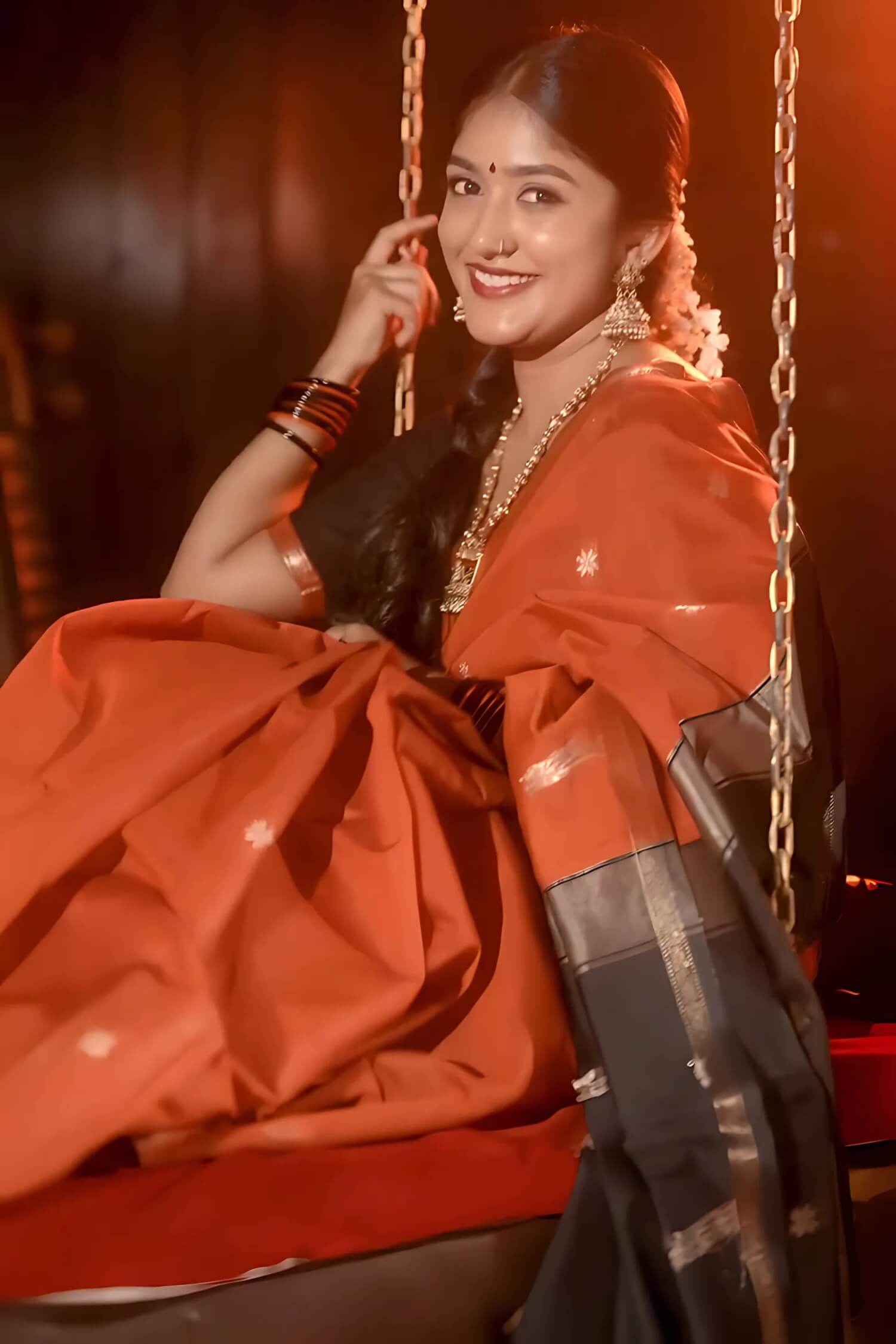 Glorious Orange Cotton Silk Saree With Entrancing Blouse Piece