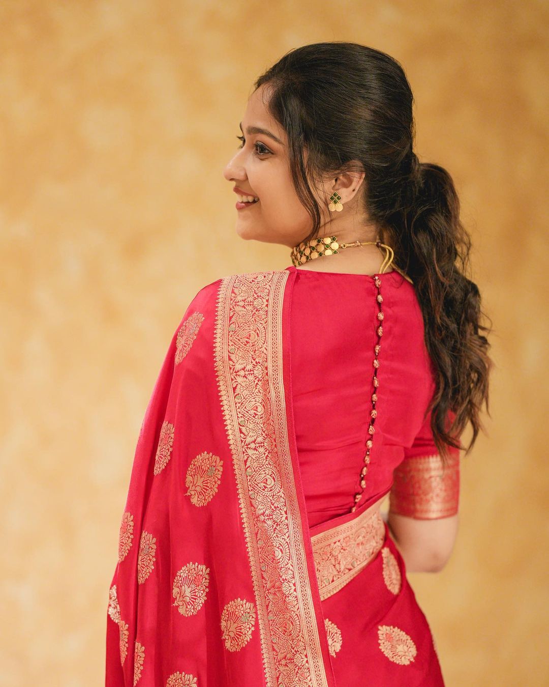 A glam Red Soft Silk Saree With Classic Blouse Piece