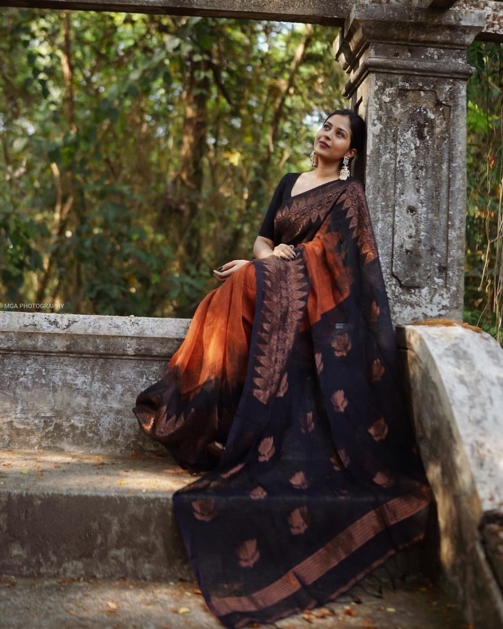 Outstanding Orange Soft Silk Saree With Dalliance Blouse Piece