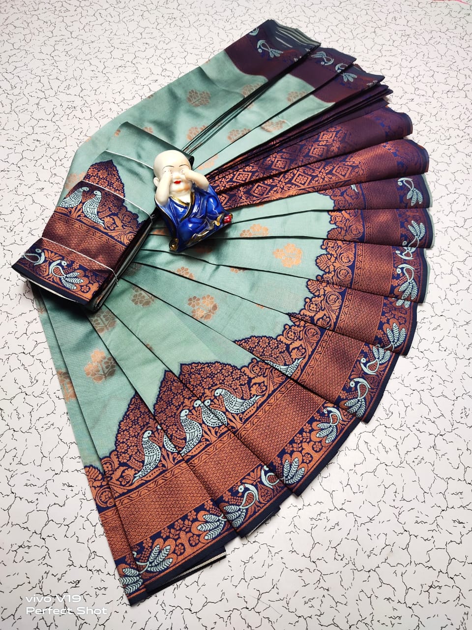 Beauteous Sky Soft Banarasi Silk Saree With Exuberant Blouse Piece