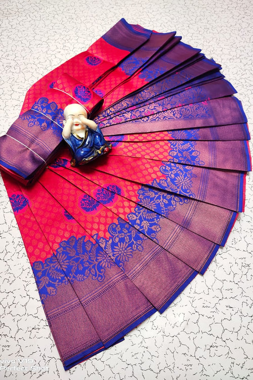 Load image into Gallery viewer, Breathtaking Dark Pink Soft Banarasi Silk Saree With Fairytale Blouse Piece
