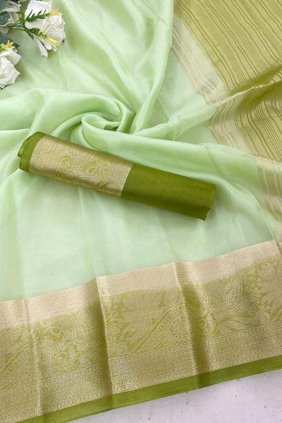 Comely Pista Orgenza Silk Saree With Conflate Blouse Piece