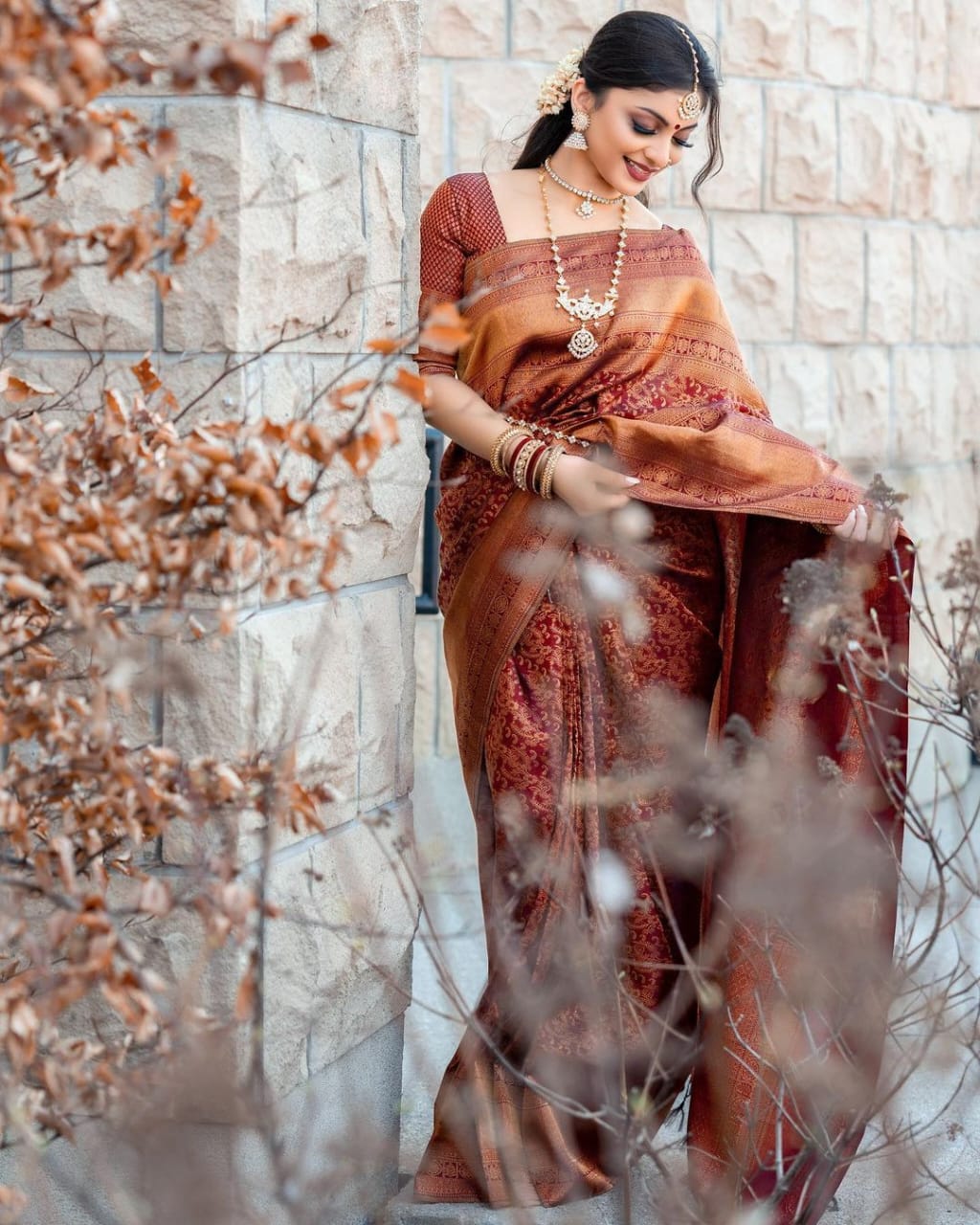 Opulent Wine Soft Silk Saree With Stunner Blouse Piece