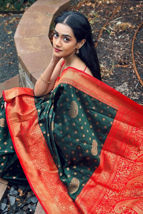 Load image into Gallery viewer, Magnificat Dark Green Soft Silk Saree With Effulgent Blouse Piece
