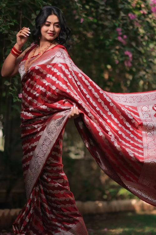 Load image into Gallery viewer, Incredible Red Soft Silk Saree With Redolent Blouse Piece
