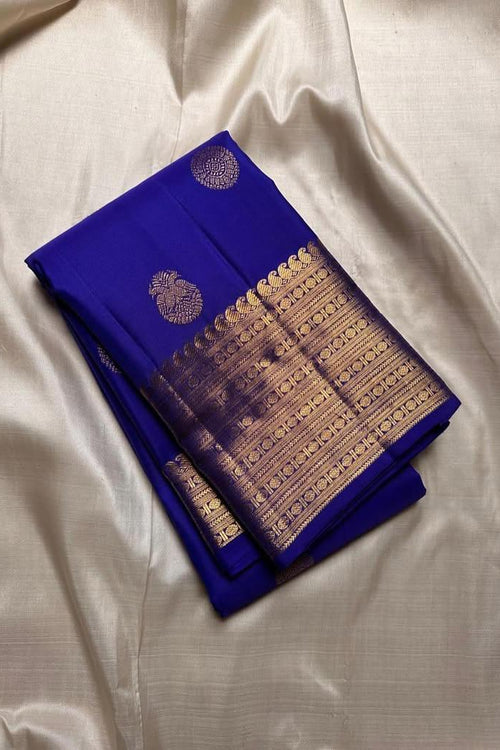 Load image into Gallery viewer, Chatoyant Royal Blue Soft Silk Saree With Embrocation Blouse Piece
