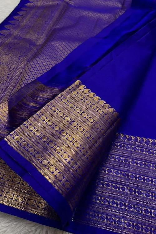 Load image into Gallery viewer, Chatoyant Royal Blue Soft Silk Saree With Embrocation Blouse Piece
