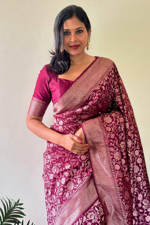 Load image into Gallery viewer, Excellent Purple Soft Silk Saree With Ebullience Blouse Piece
