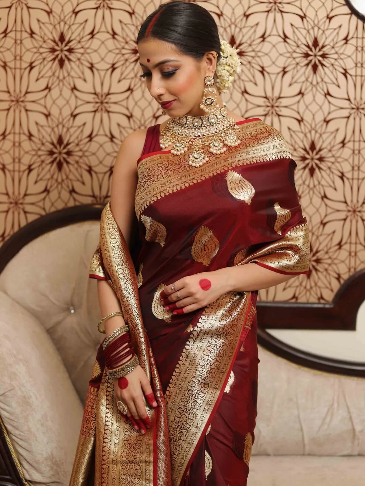 Groovy Wine Soft Silk Saree With Engrossing Blouse Piece