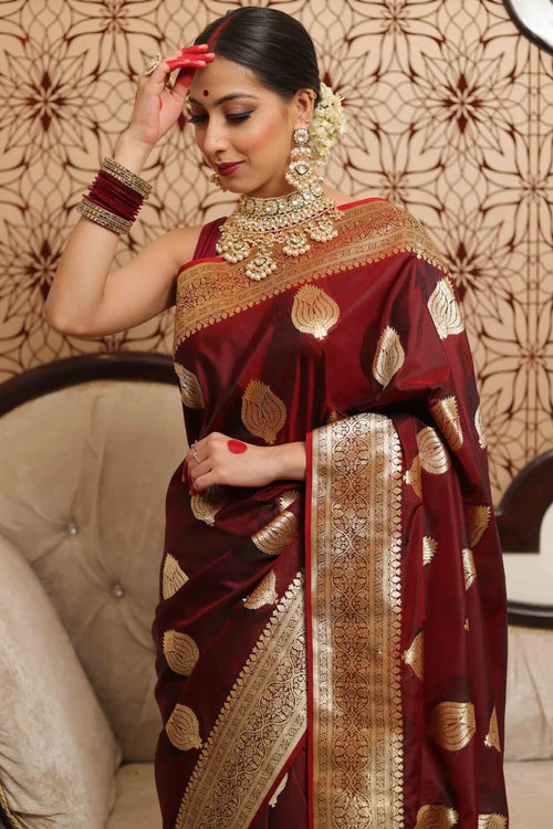 Load image into Gallery viewer, Groovy Wine Soft Silk Saree With Engrossing Blouse Piece
