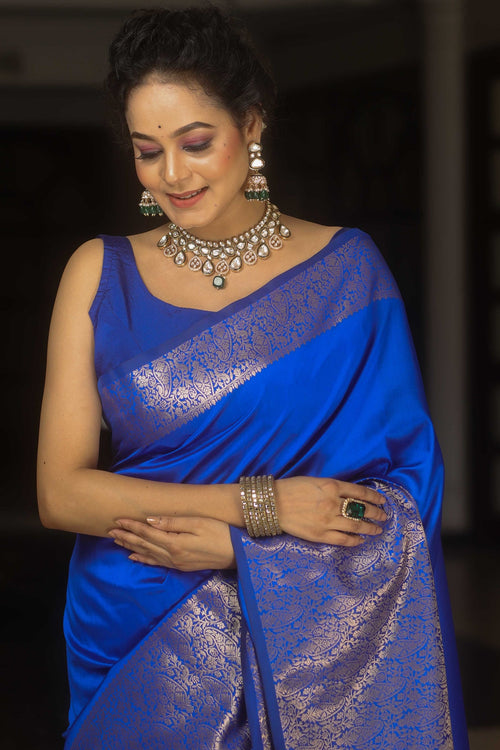 Load image into Gallery viewer, Extraordinary Royal Blue Soft Silk Saree With Amazing Blouse Piece
