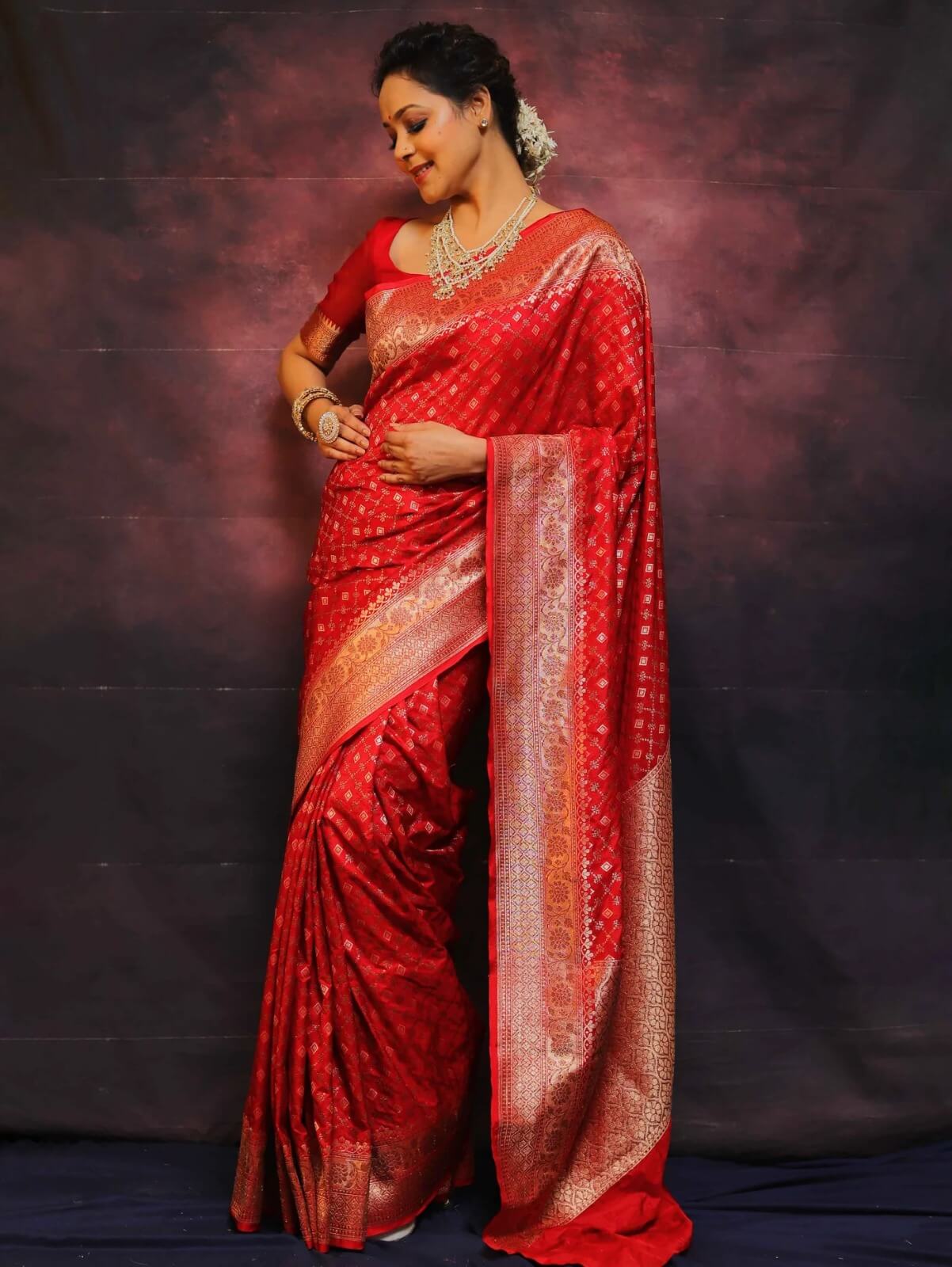 Classy Red Soft Silk Saree With Wonderful Blouse Piece