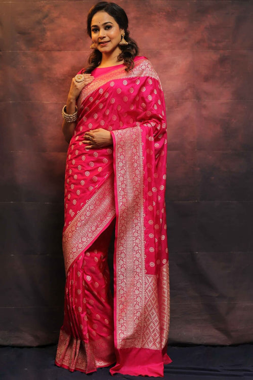 Load image into Gallery viewer, Lovely Dark Pink Soft Silk Saree With Invaluable Blouse Piece
