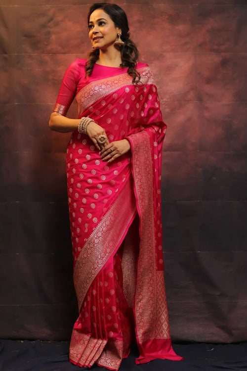 Load image into Gallery viewer, Lovely Dark Pink Soft Silk Saree With Invaluable Blouse Piece
