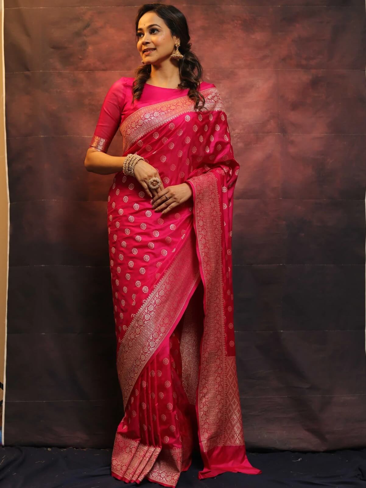 Lovely Dark Pink Soft Silk Saree With Invaluable Blouse Piece