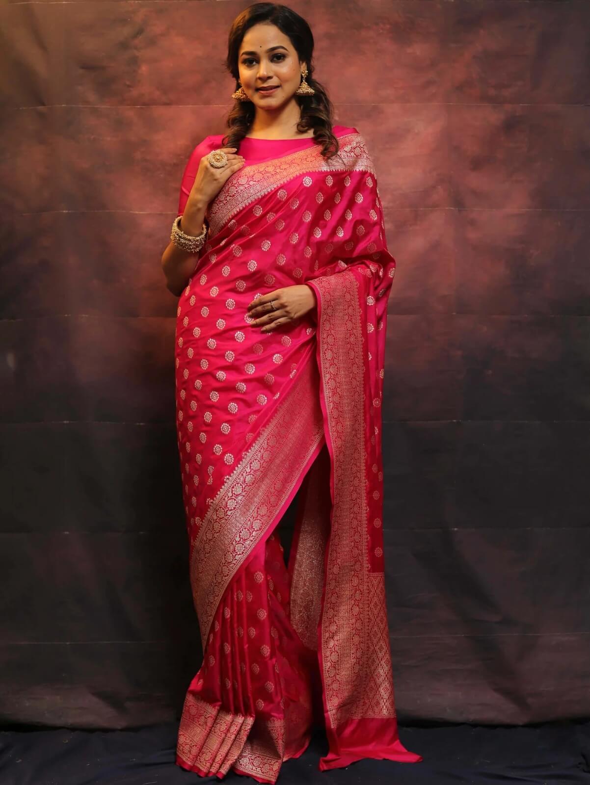 Lovely Dark Pink Soft Silk Saree With Invaluable Blouse Piece