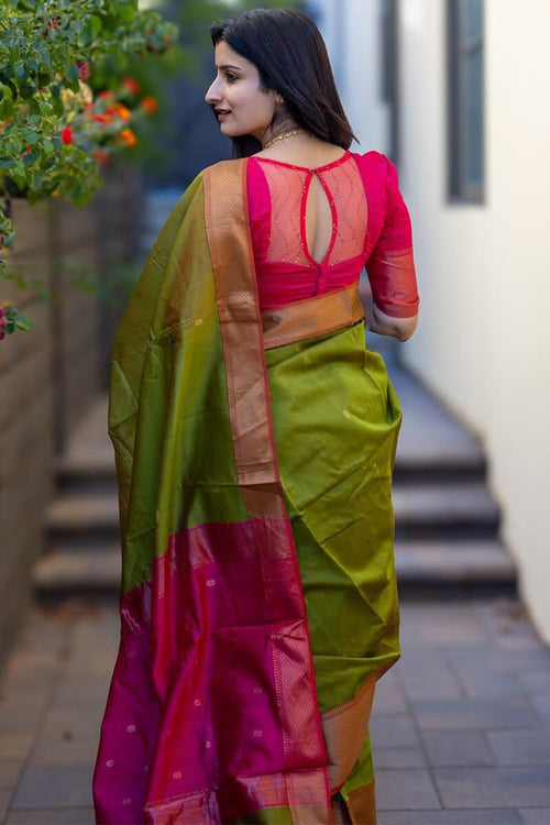 Load image into Gallery viewer, Sizzling Green Soft Silk Saree With Glowing Blouse Piece
