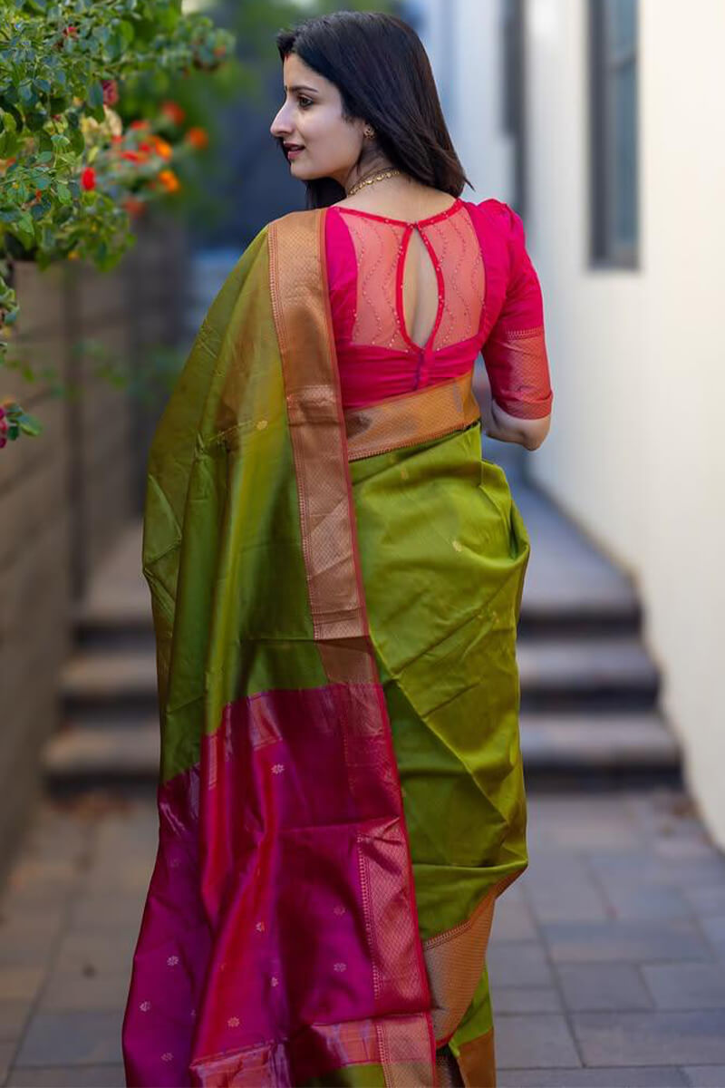 Sizzling Green Soft Silk Saree With Glowing Blouse Piece