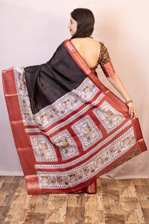 Load image into Gallery viewer, Elision Black Digital Printed Dola Silk Saree With Bucolic Blouse Piece
