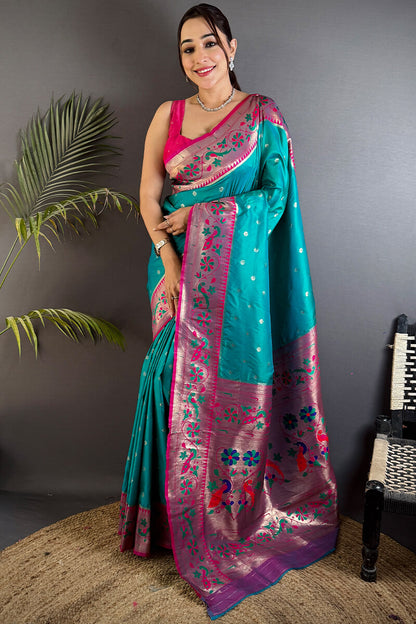 Fantabulous Firozi Paithani Silk Saree With Artistic Blouse Piece
