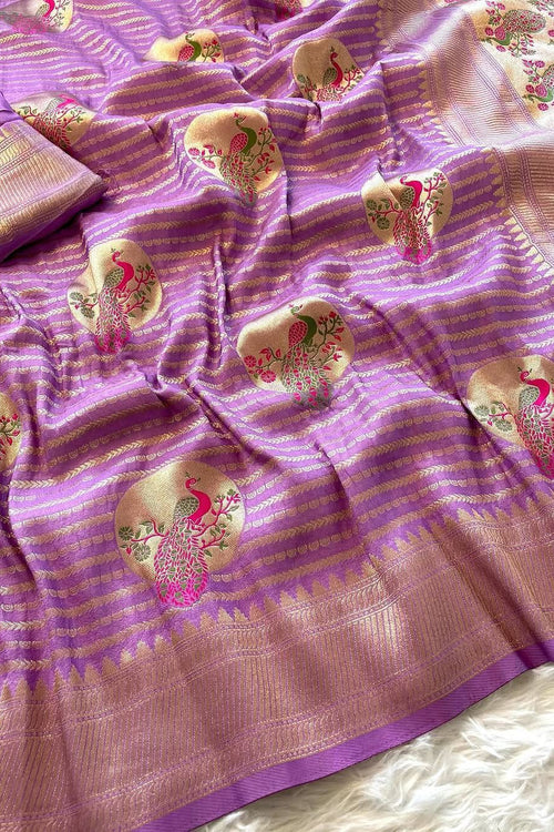 Load image into Gallery viewer, Eye-catching Lavender Soft Banarasi Silk Saree With Sophisticated Blouse Piece
