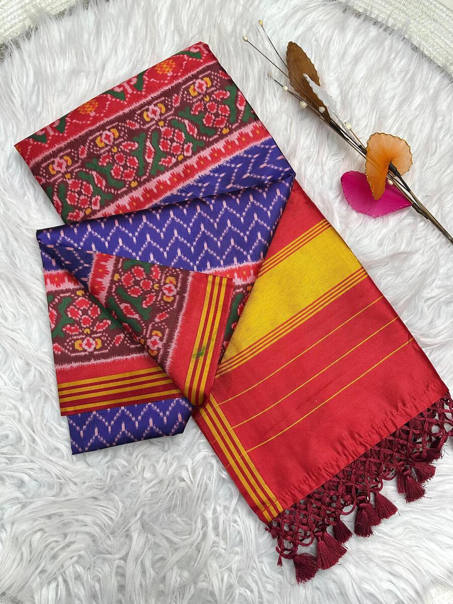 Gossamer Royal Blue Ikkat Printed Patola Silk Saree With Grandiose Blouse Piece