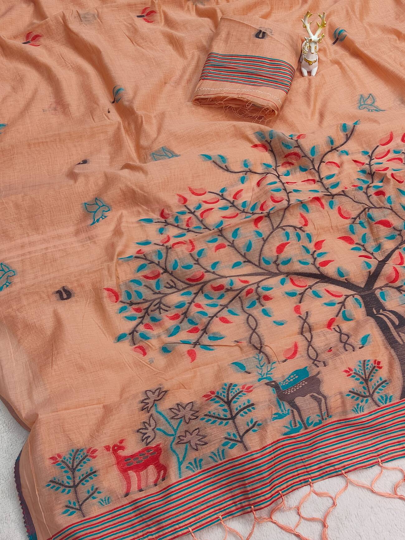 Resplendent Peach Pure Munga Cotton Silk Saree With Flamboyant Blouse Piece