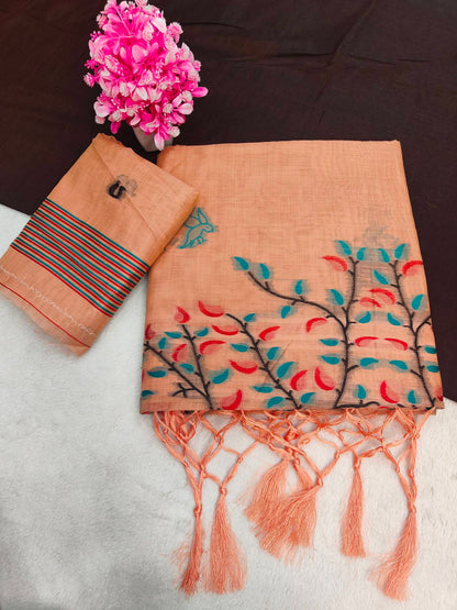 Resplendent Peach Pure Munga Cotton Silk Saree With Flamboyant Blouse Piece